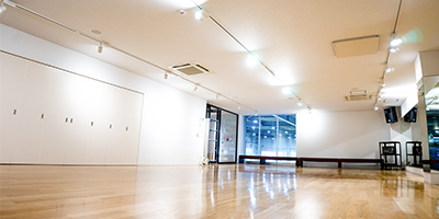 SHAKE DANCE STUDIO / Wall&Studio昭島校